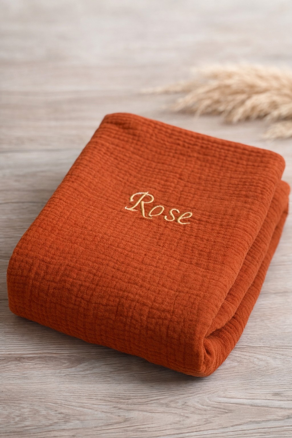 🌿 Couverture 70x90cm personnalisée en tissu doudou & double gaze – Format bébé