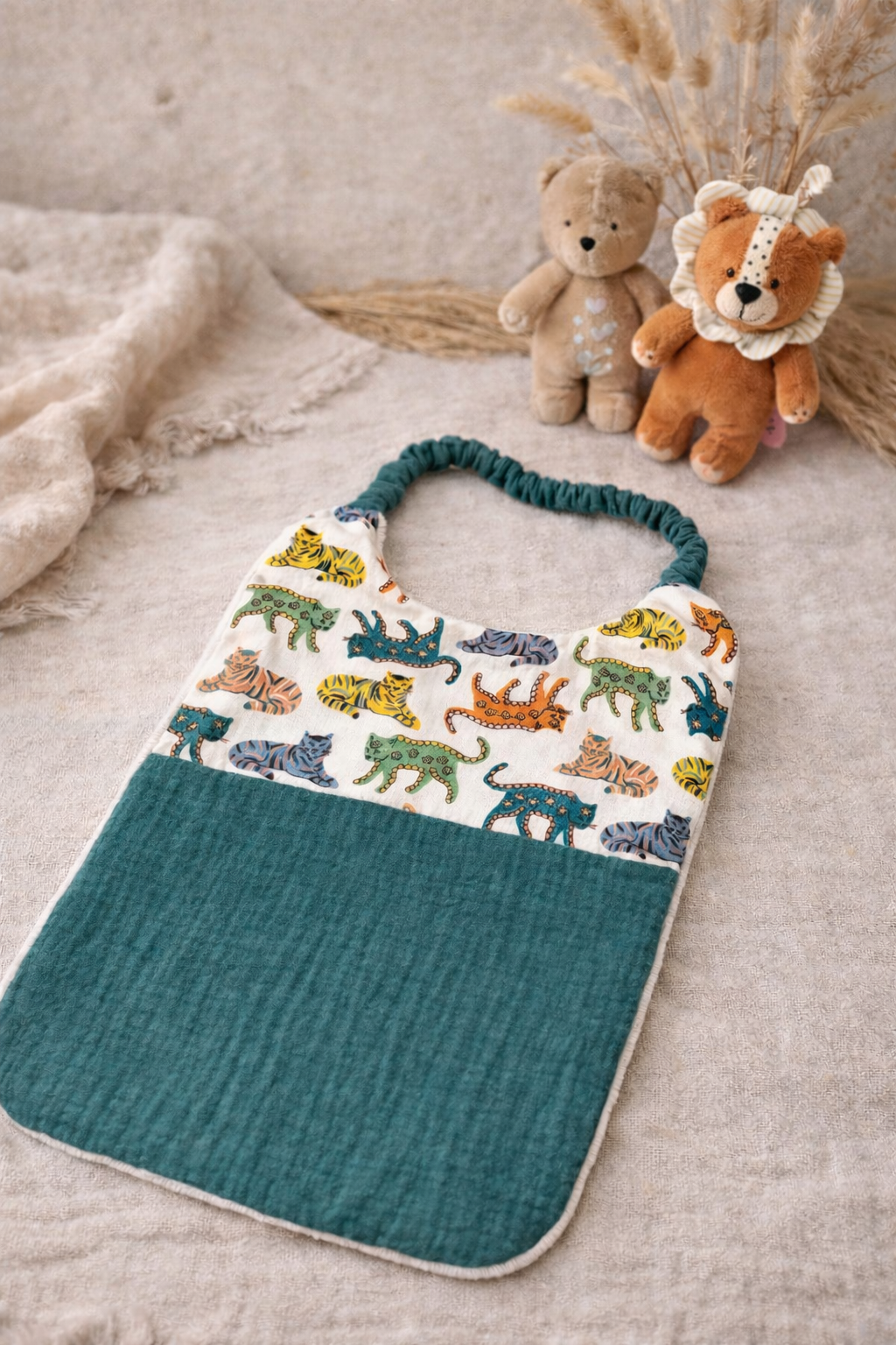 bavoir maternelle personnalisé bleu canard rajah